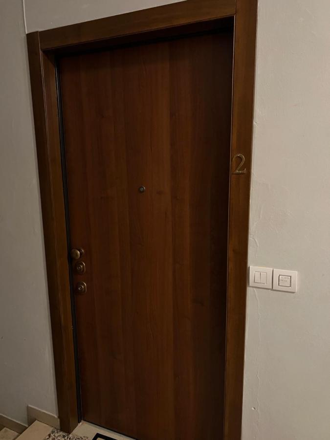 Casa Di Afi, Perfect For 4 - Kitchen - Parking - Netflix Apartment อาโรนา ภายนอก รูปภาพ